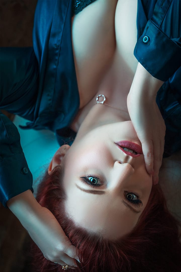 Luxury boudoir photo studio in Chicago offering elegant styling and a pampering experience